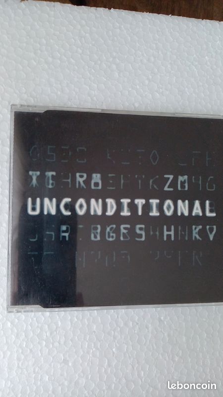 UNCONDITIONAL : "Feel so right" / Maxi CD 6 titres, Italie (2000) (image 1)