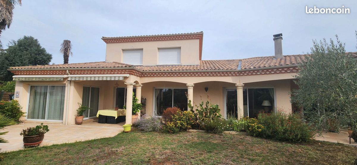 Maison 5 pièces 201 m² · à Bergerac · 201 m² · 699 000 €