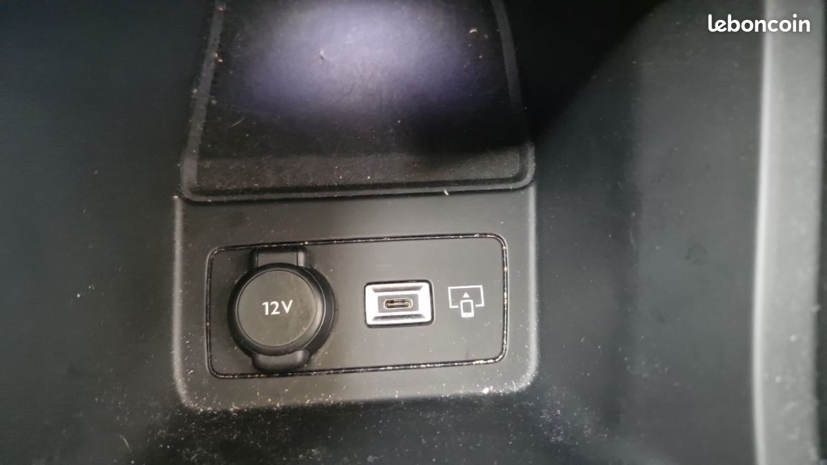 Peugeot 308 SW PHEV 180 E-EAT8 ALLURE PACK (image 24)