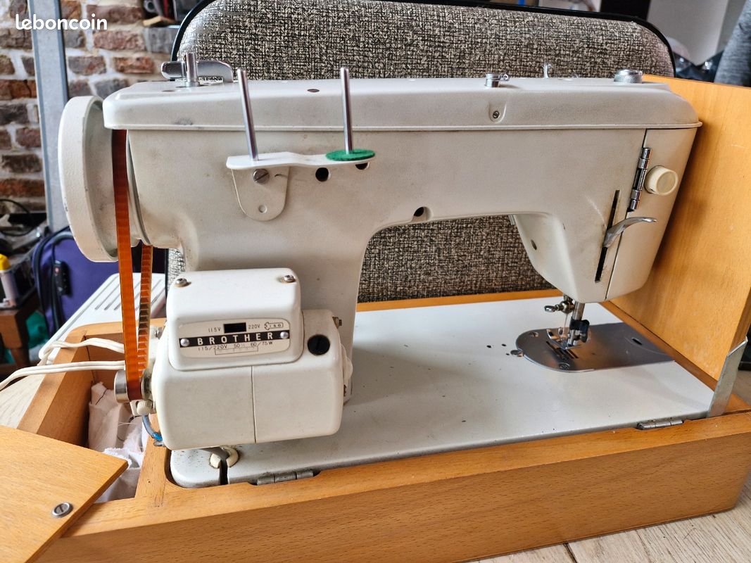 Machine à coudre vintage Brother 1681 - Entièrement révisée et complète en etat de fonctionnement (image 13)
