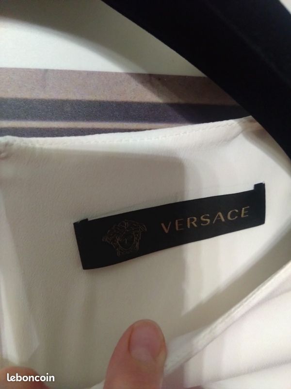 Robe Versace T44 IT 40 FR courte été blanc rouge bleu chic (image 4)