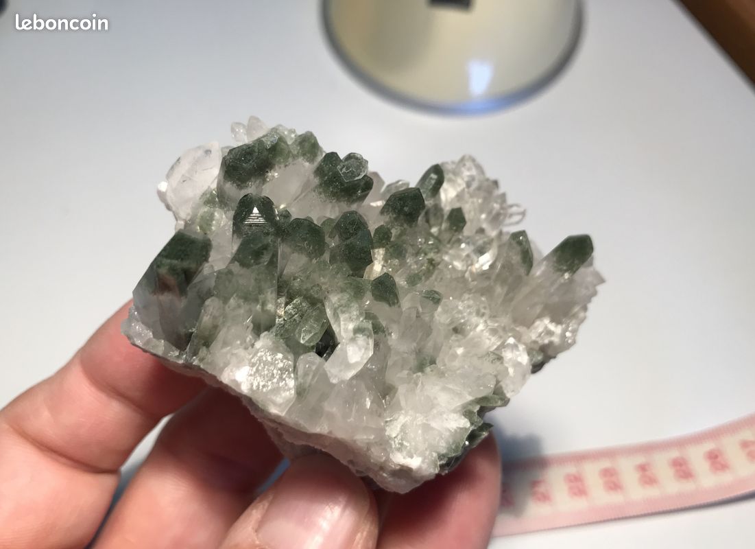 Quartz inclusion chlorite - collection pierre minéraux (image 4)