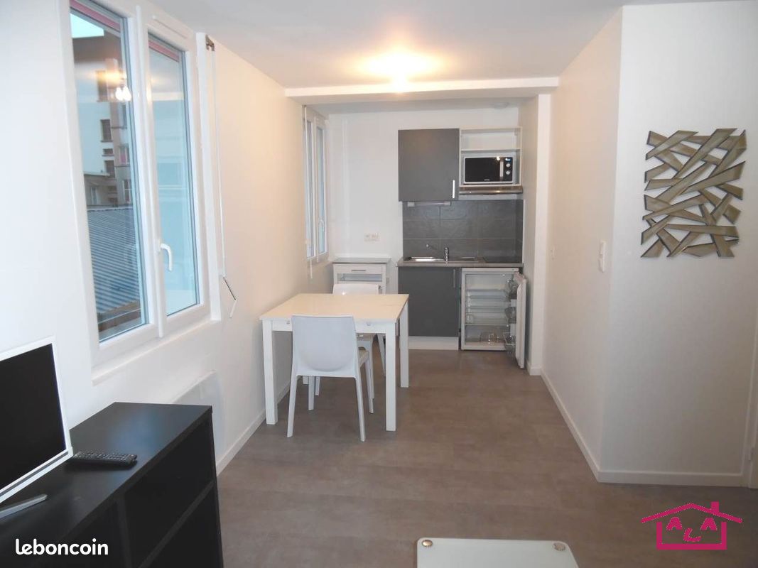 Appartement 1 pièce 24 m² · à Grenoble · 24 m² · 445 €