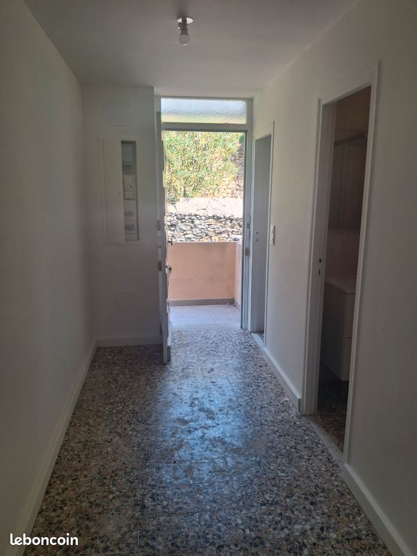 Appartement 4 pièces 80 m² · à Bastia · 80 m² · 700 €