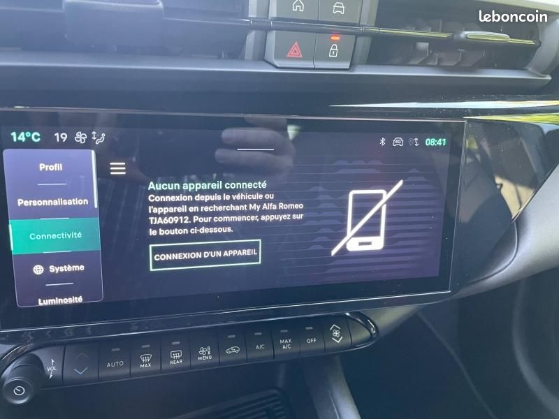 Alfa romeo Junior 1.2 Ibrida 145ch Premium e-DCT6 Q4 (image 16)