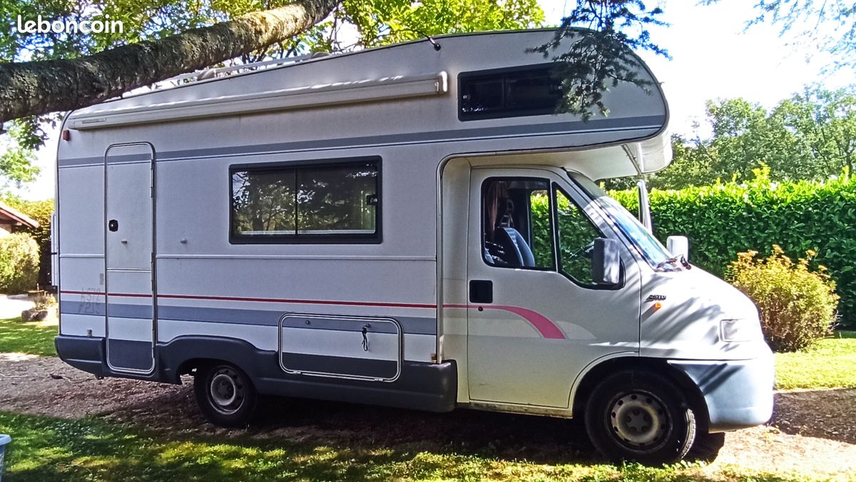 Camping-car burstner a572 (image 1)