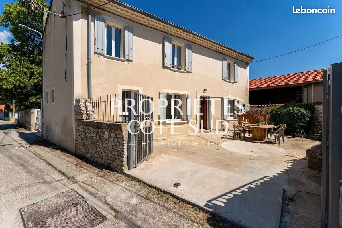 Maison 4 pièces 93 m² · à Saint-Geniès-de-Comolas · 93 m² · 1 290 €/mois