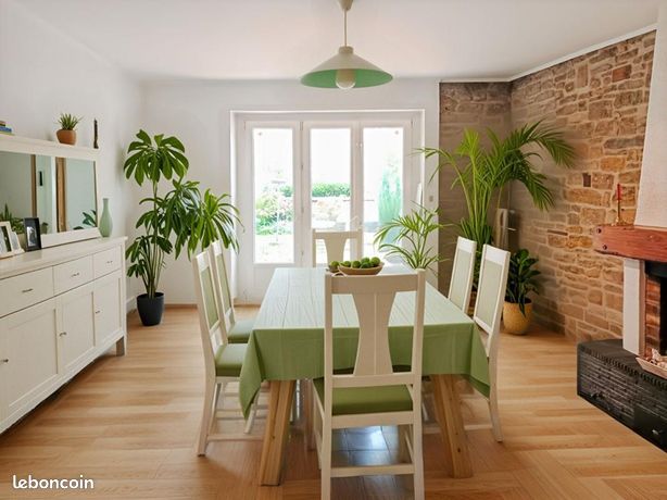 Maison 10 pièces 218 m²