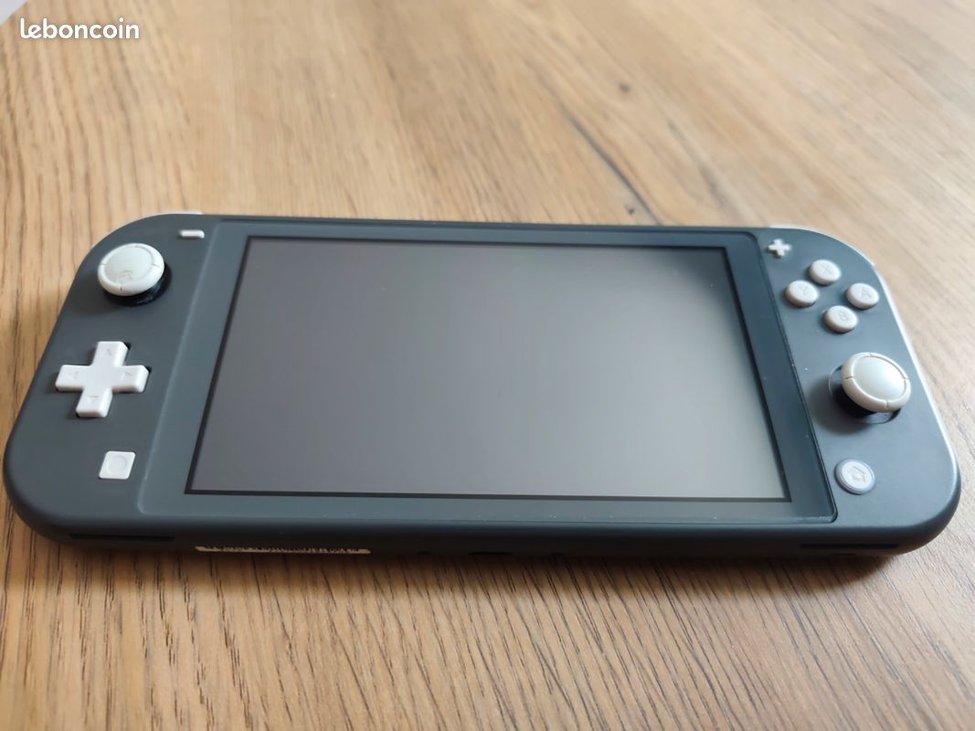 Switch lite (image 1)