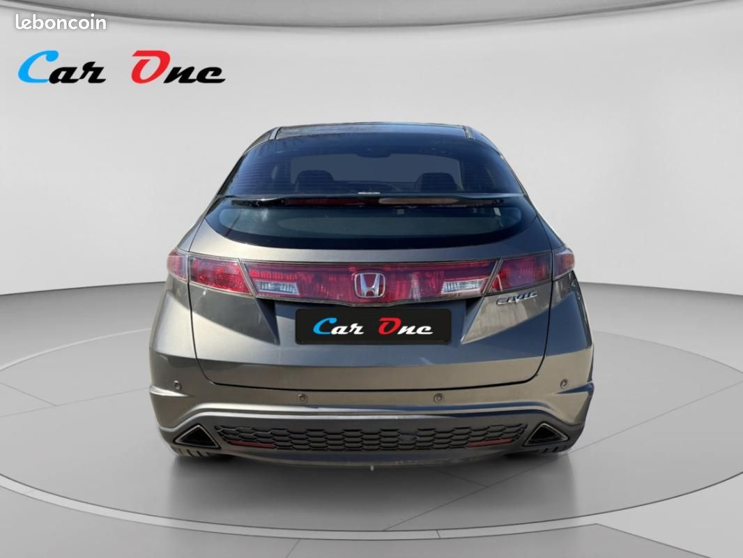 Honda Civic 2.2 i-CTDI 140cv Executive (image 6)