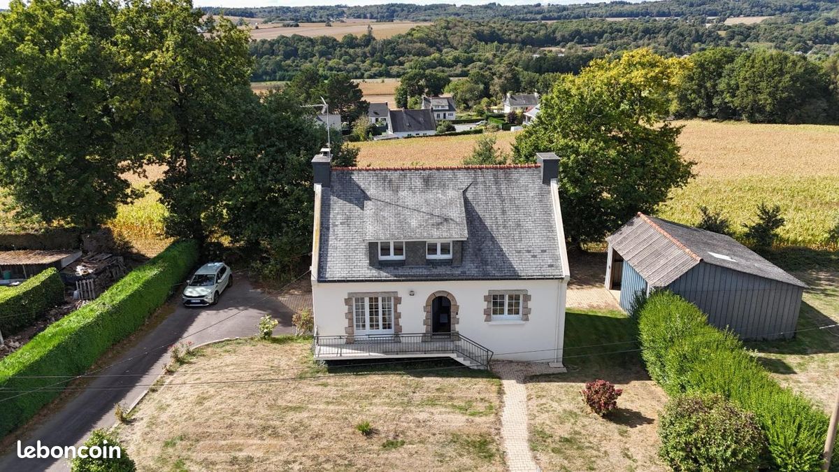 Maison 6 pièces 107 m² · à Saint-Thuriau · 107 m² · 203 300 €