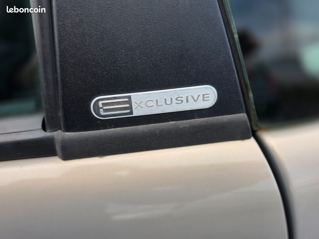 Citroën C3 1.6 EXCLUSIVE 108CV BOITE AUTO (image 17)