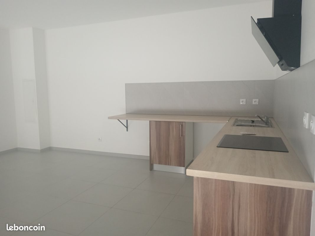 Appartement 2 pièces 54 m² · au Tampon · 54 m² · 940 €/mois