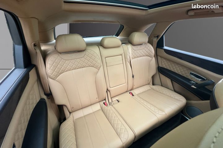 BENTLEY BENTAYGA W12 6.0 608 4X4 BVA 608Ch Garantie 12 mois (image 8)