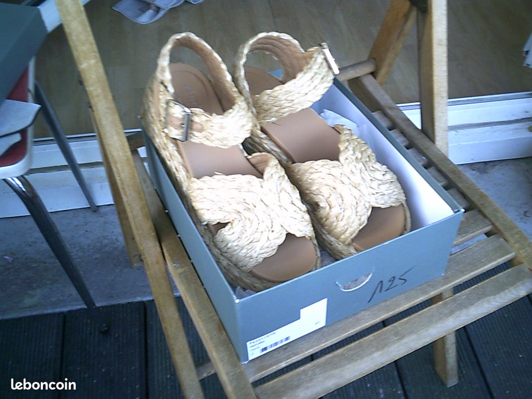 Sandales compensées en cuir Minelli (image 3)