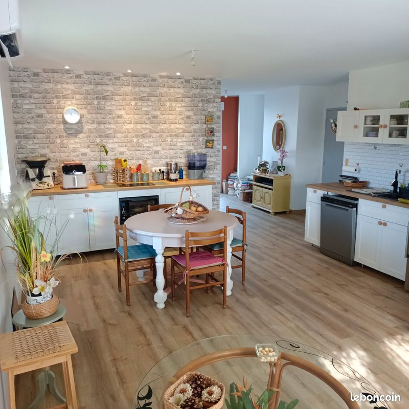 Maison 5 pièces 80 m² · à Marseilles-lès-Aubigny · 80 m² · 132 900 €