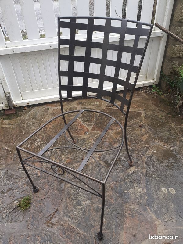 8 chaises fer forge (image 1)