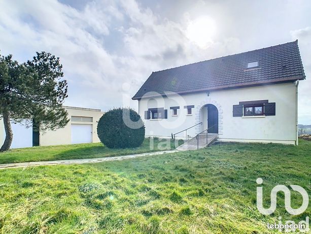 Maison 9 pièces 272 m²