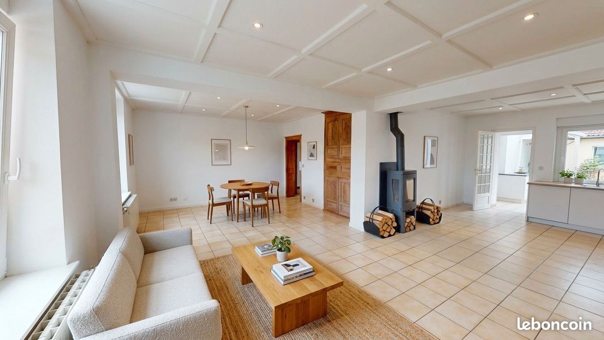 Maison 8 pièces 215 m² · à Yutz · 215 m² · 420 000 €