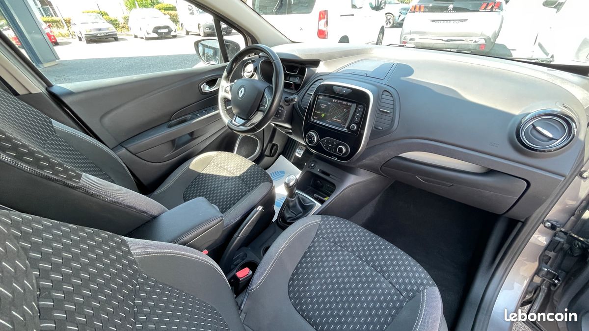 Renault Captur 0.9 TCe 90ch energy Intens (image 9)