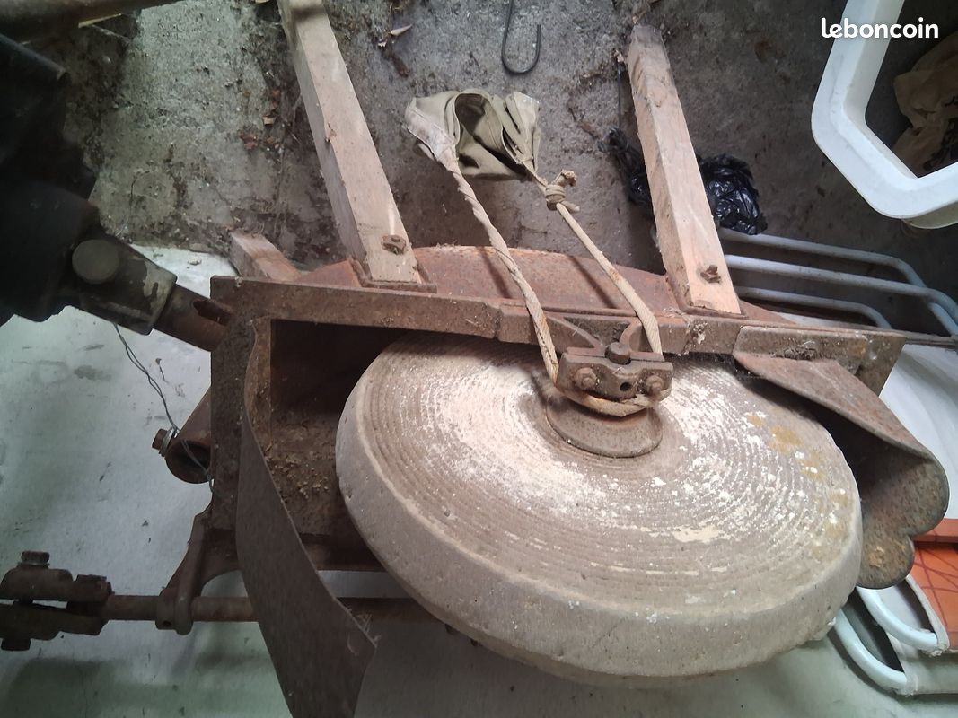 Meule a affuter (image 1)