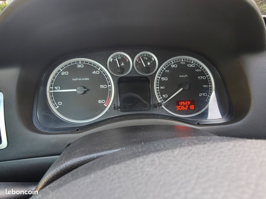 Peugeot 307 HDI 2.0 XS Premium 20044 (image 7)