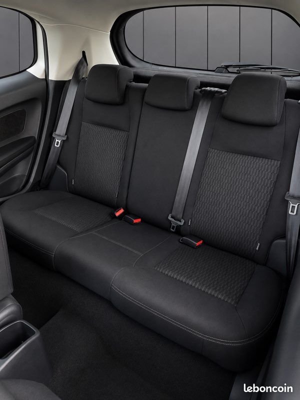Peugeot 208 1.6 BlueHDi 75ch Active Business – Clim / Bluetooth / Régulateur (image 4)