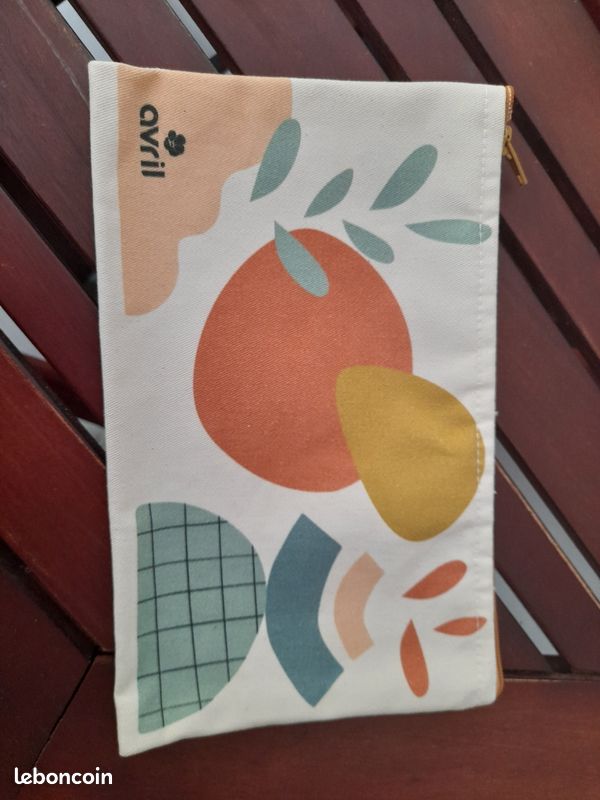 Trousse à maquillage en coton bio (image 1)