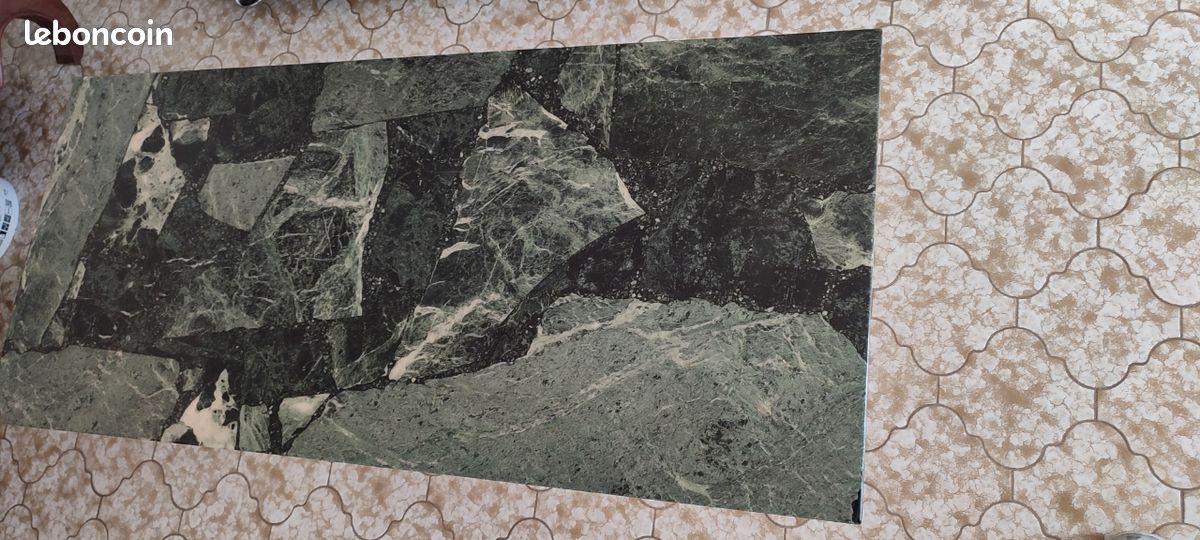 Table en marbre (image 3)