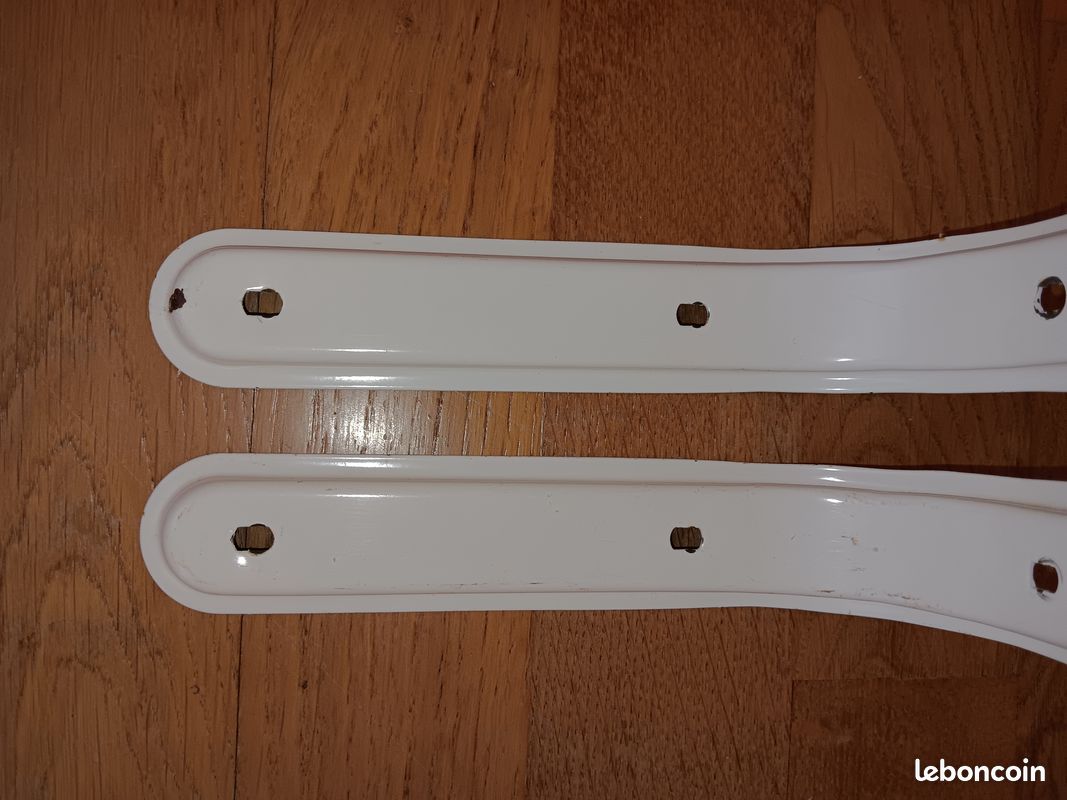 2 équerres pour étagères (6 euros les 2) (image 2)