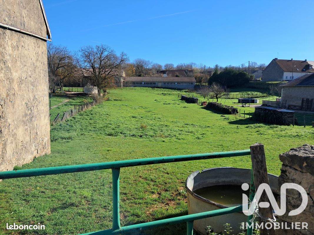 Terrain 2358 m² · à Bornay · 2 358 m² · 88 000 €