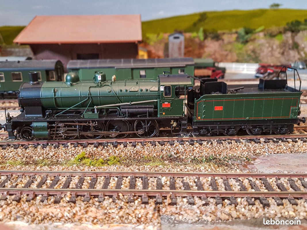 Locomotive Vapeur Jouef HJ2415S – 140 C 133, époque III, Verte/noire, HO (neuf)