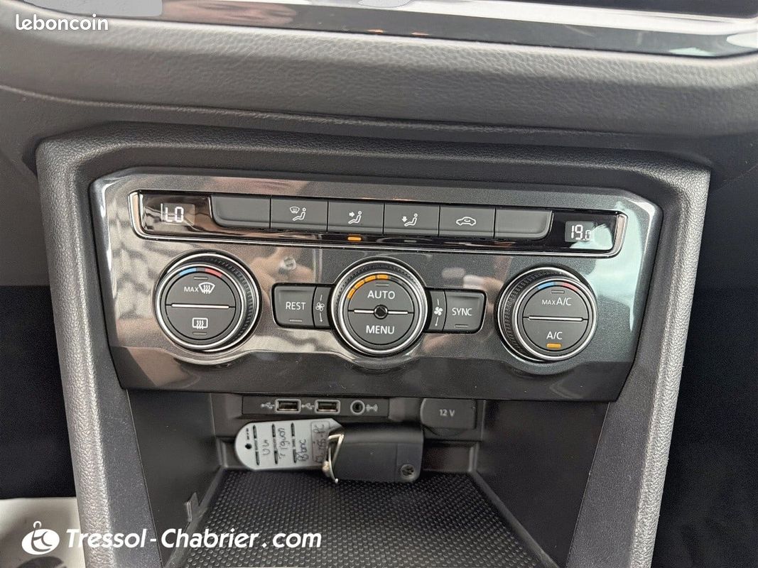 VOLKSWAGEN Tiguan 1.5 TSI EVO 150 Confortline (image 24)
