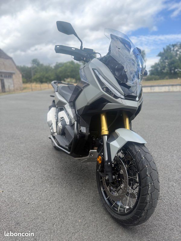 Honda XADV (image 2)