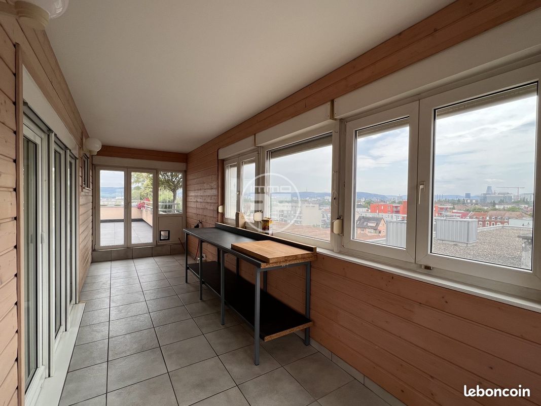 Appartement a louer saint-louis - 6 pièce(s) - 200 m2 - Surfyn