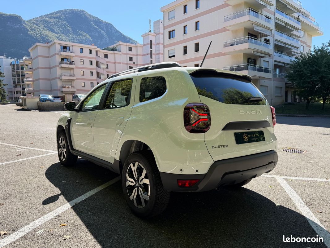 Dacia Duster 1.3 TCE 150ch JOURNEY EDC 4x2 (image 7)