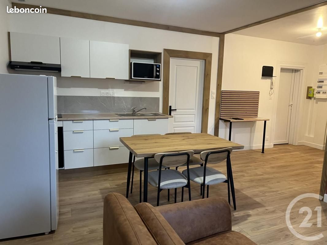 Appartement 2 pièces 36 m² · à Fougères · 36 m² · 550 €/mois
