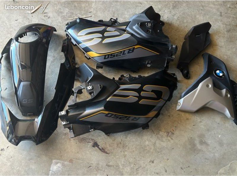 Lot de carénage 1250gs exclusive (image 1)