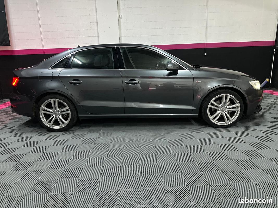 AUDI A3 BERLINE 2.0 TDI 150 S Line S tronic 6 (image 9)
