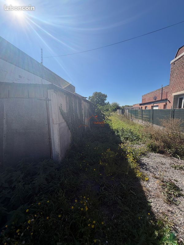 Terrain 790 m² · à Maing · 790 m² · 51 000 €