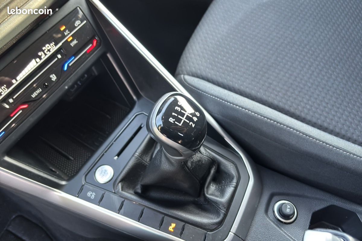 Volkswagen Taigo TSI 115 EDITION CAMERA KEYLESS (image 11)