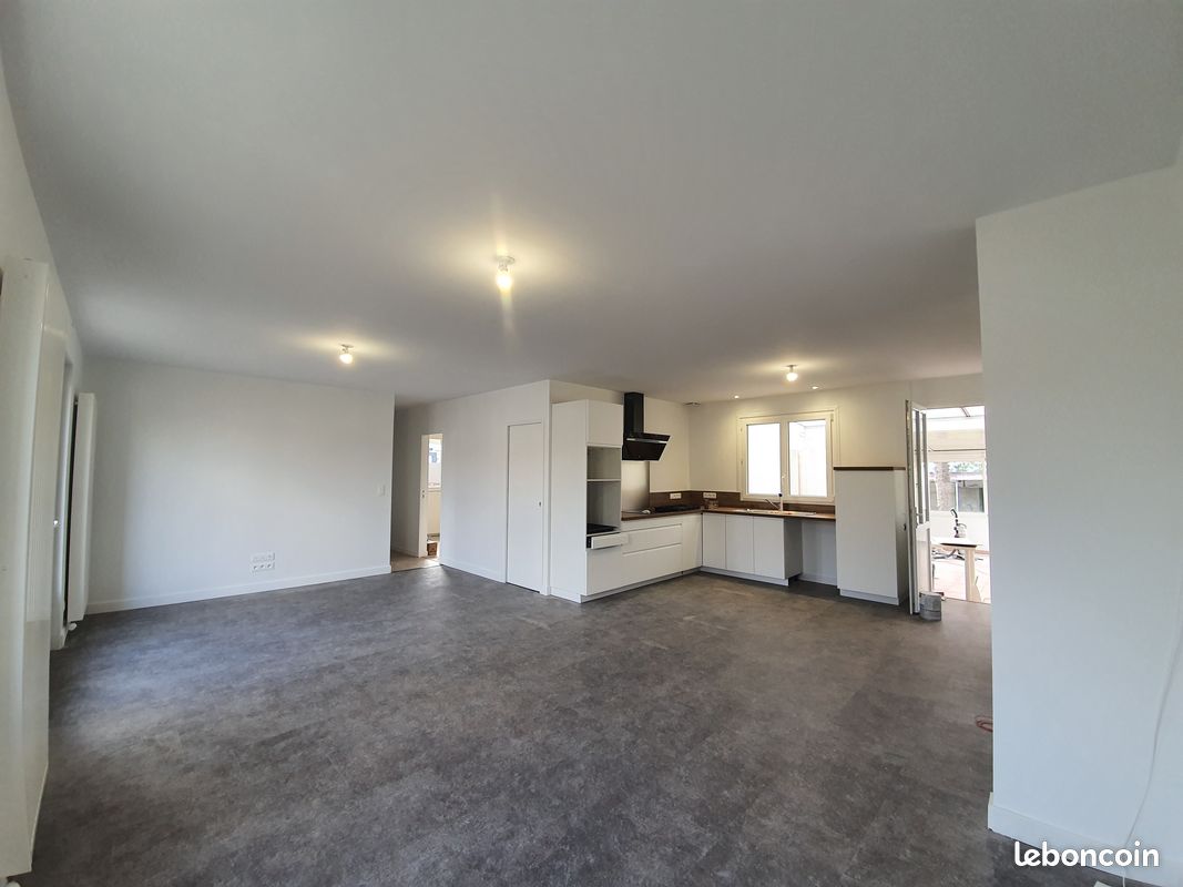 Maison 7 pièces 125 m² · à Challans · 125 m² · 1 400 €/mois