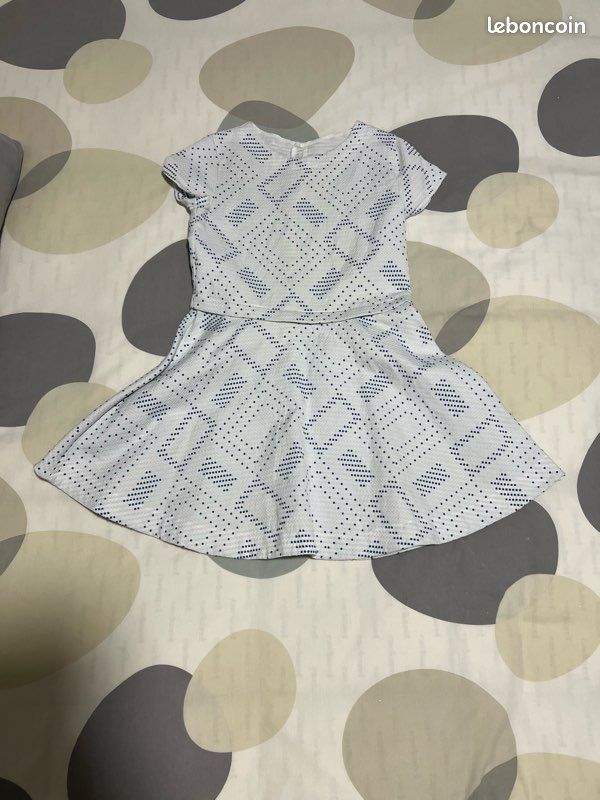 Lot 29 vêtements enfant Catimini ou à l’unité (6 à 10 ans) – Valeur neuve 1 600 – Très bon état (image 9)