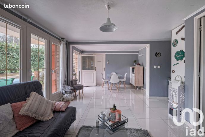 Maison 7 pièces 191 m²