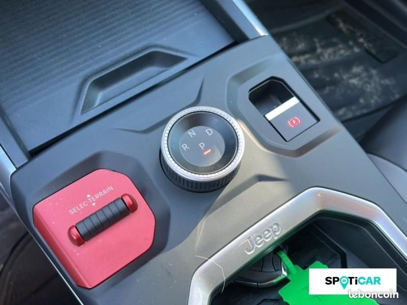 Jeep Compass 1.2 Turbo T3 145ch e-Hybrid First Edition BVR6 (image 17)