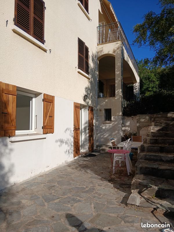 Appartement 2 pièces 34 m² · à Borgo · 34 m² · 550 €/mois