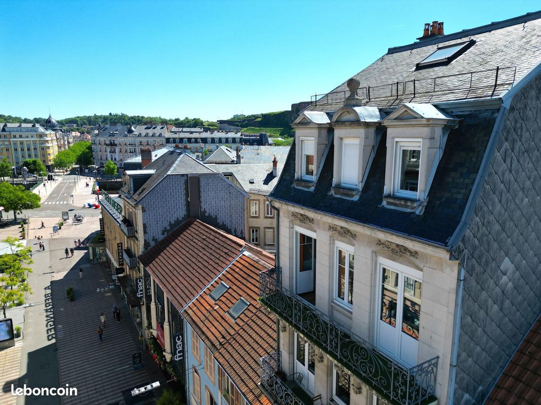 Appartement 8 pièces 161 m² · à Belfort · 161 m² · 200 000 €