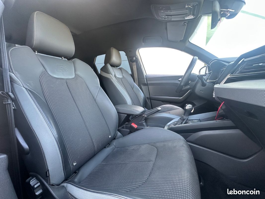 Audi A1 Sportback 35 TFSI 1.5 150CH S-line + CARPLAY + ECLAIRAGE D'AMBIANCE + 2EME MAIN + GARANTIE 12 MOIS (image 13)