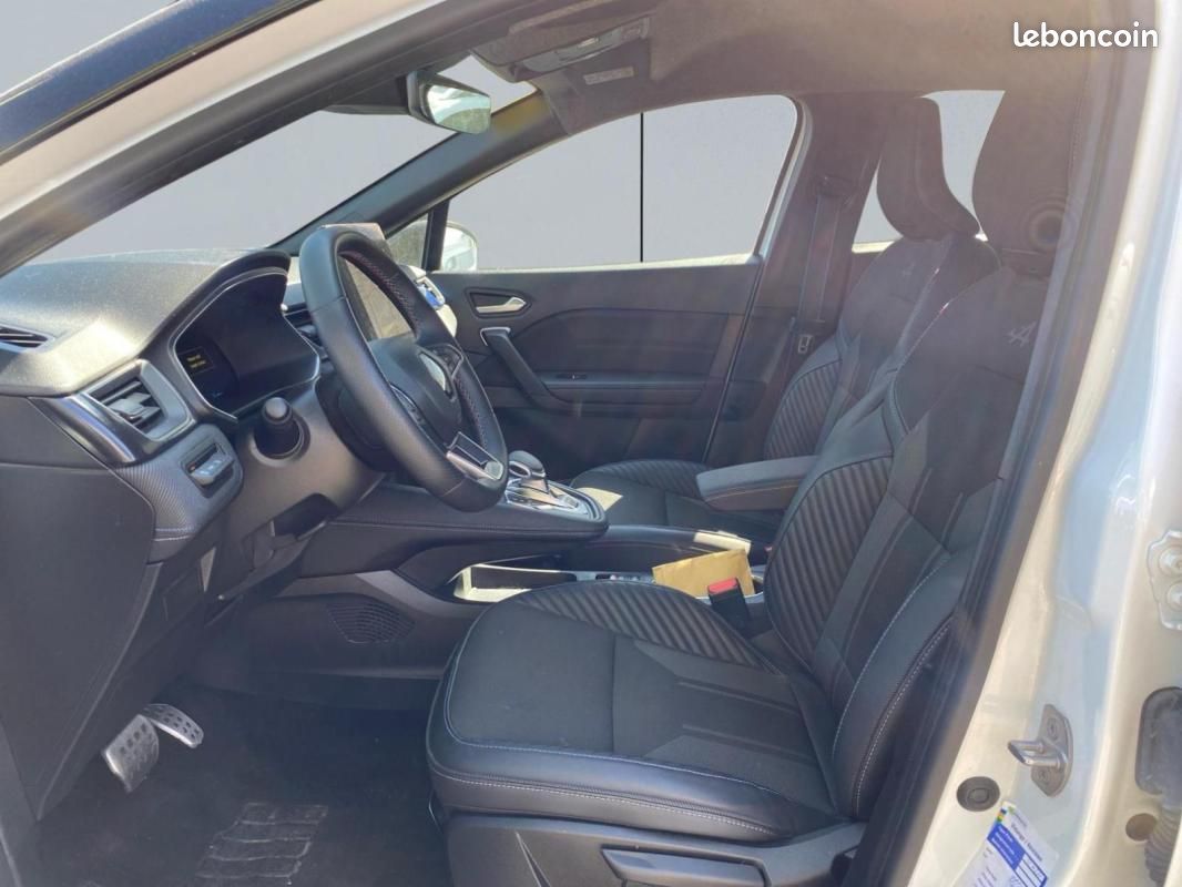 Renault Captur E-Tech full hybrid 145 ch esprit Alpine (image 10)