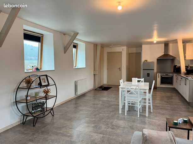 Appartement 3 pièces St Saëns centre bourg avec box-garage fermé